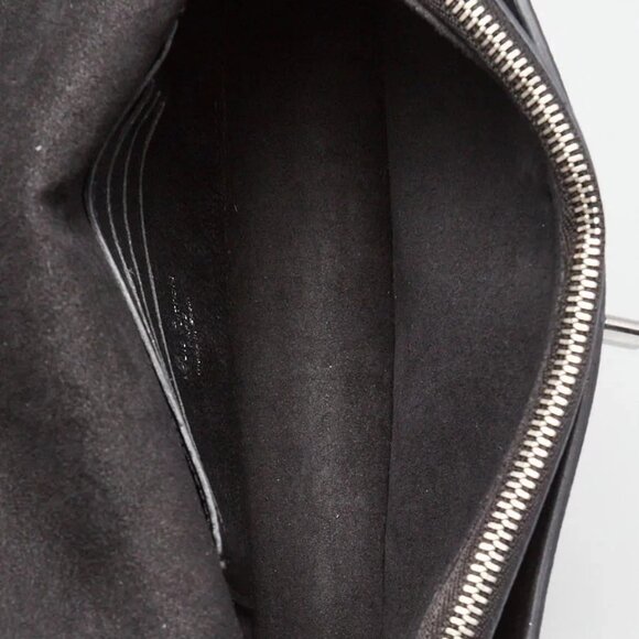 Louis Vuitton Black Leather MyLockMe Chain Pochette Bag - Picture 10 of 11